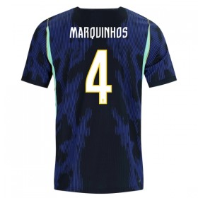 Brasil Marquinhos 4 Bortedrakt VM 2026 Kortermet