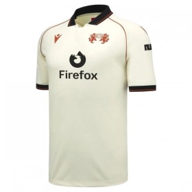 Wrexham Tredjedrakt 2026-27 Kortermet