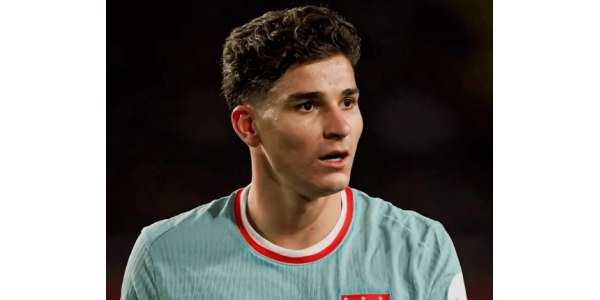 Liverpool tilbyr Alvarez 150 millioner euro, hvilket valg vil han ta? Liverpool tilbyr Alvarez 150 millioner euro, hvilket valg vil han ta?