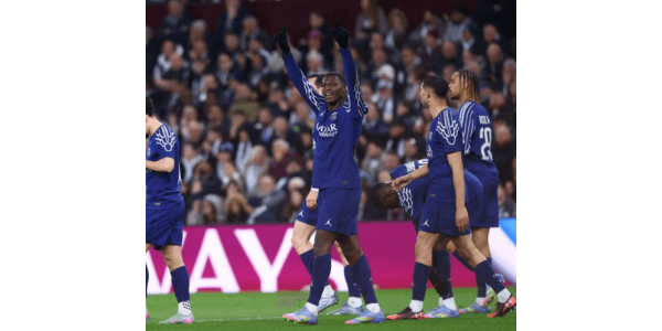 Paris Saint-Germain bryter superstjernenes lenker og returnerer til Champions League-semifinalen Paris Saint-Germain bryter superstjernenes lenker og returnerer til Champions League-semifinalen